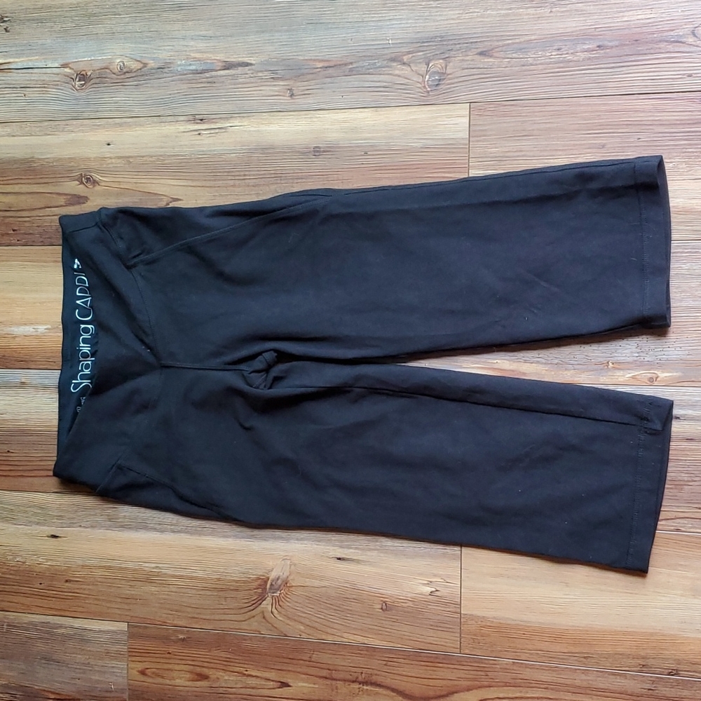 Spalding shaping capris